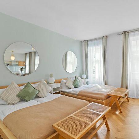 City Apartment, Two Metro Stations To Hauptbahnhof Vienna Luaran gambar