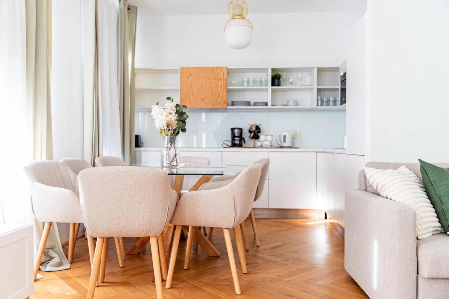 City Apartment, Two Metro Stations To Hauptbahnhof Vienna Luaran gambar