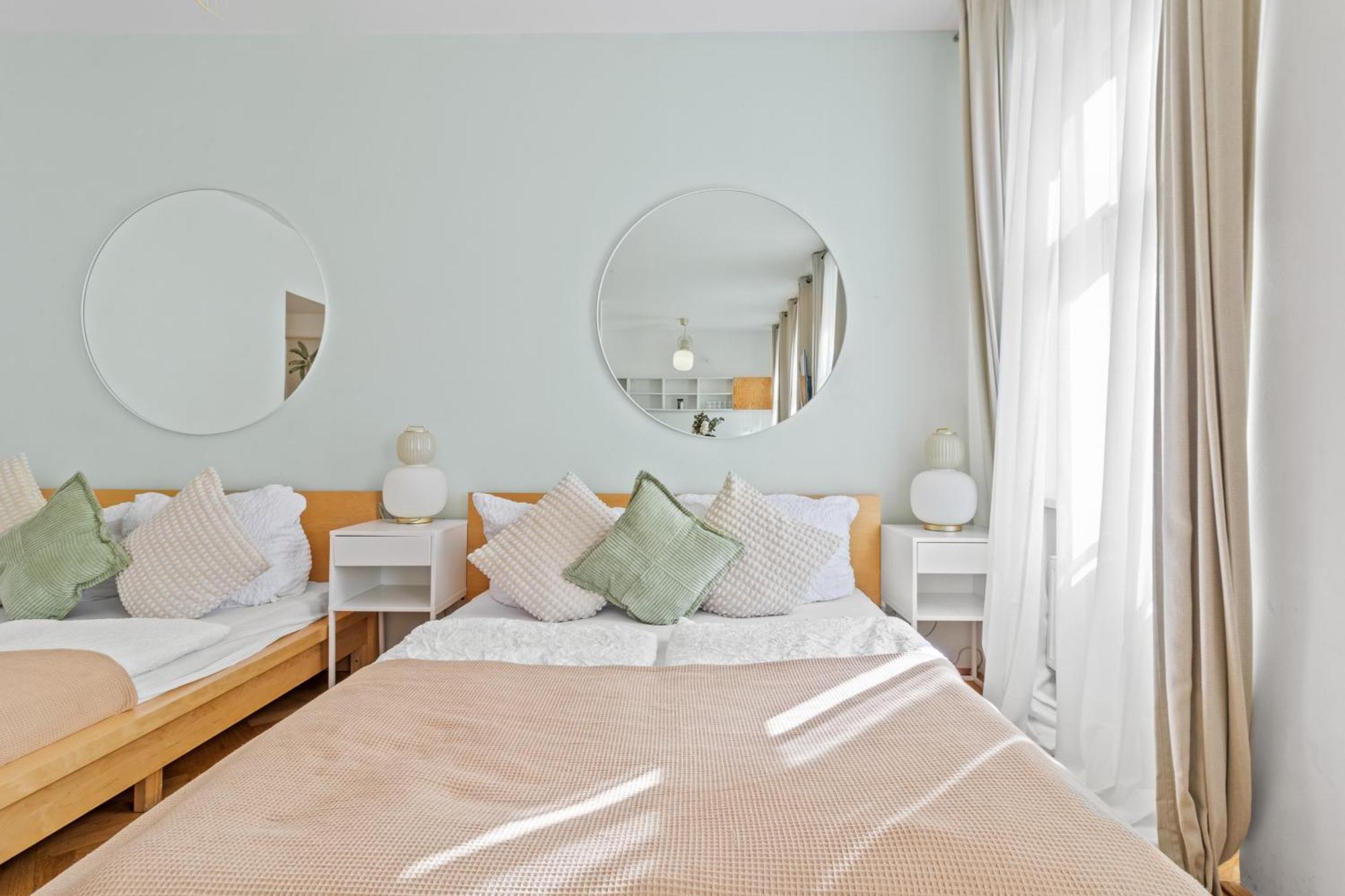 City Apartment, Two Metro Stations To Hauptbahnhof Vienna Luaran gambar